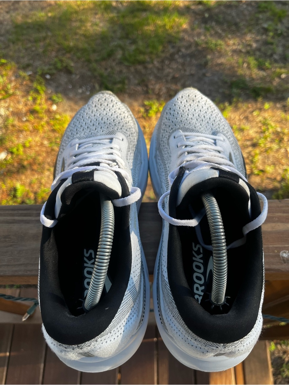Brooks Adrenaline 24 GTS Running Walking Shoes Women’s Size 11 Medium B White - Picture 10 of 12